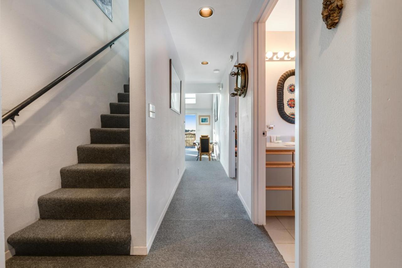 Salt & Seagrass Villa Лонг Бийч Екстериор снимка