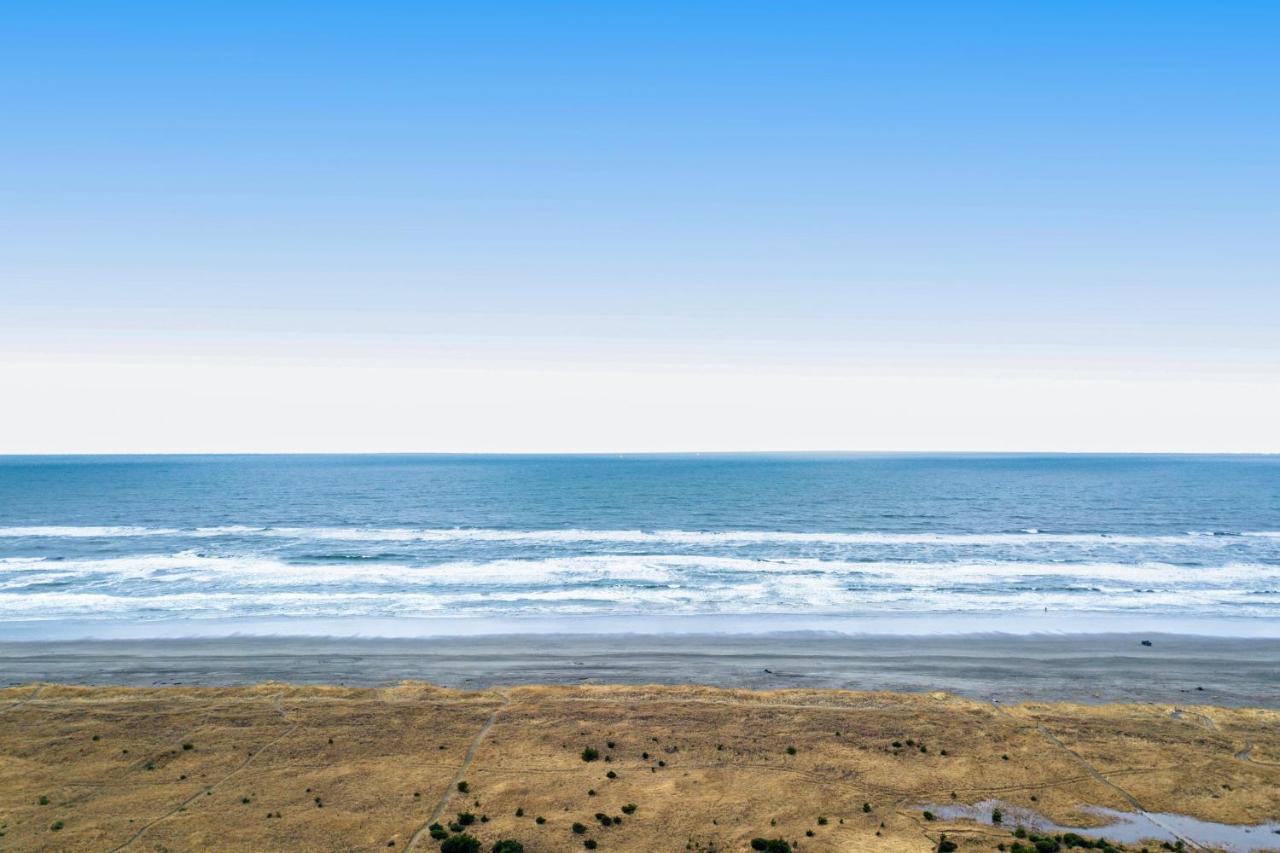Salt & Seagrass Villa Лонг Бийч Екстериор снимка